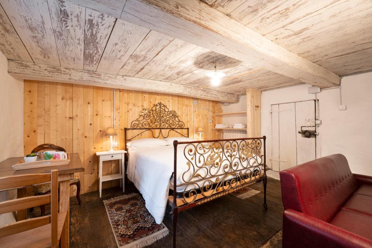 B&B Casa Quaroni Anzino 外观 照片